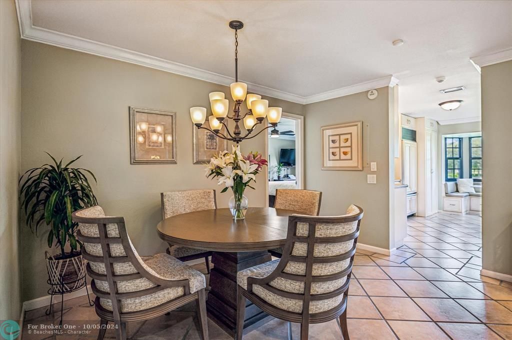 For Sale: $499,900 (2 beds, 2 baths, 1935 Square Feet)