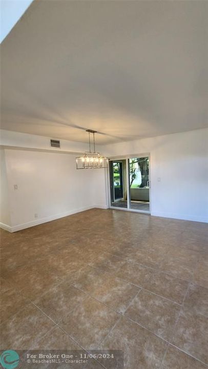 For Rent: $4,500 (4 beds, 2 baths, 2358 Square Feet)