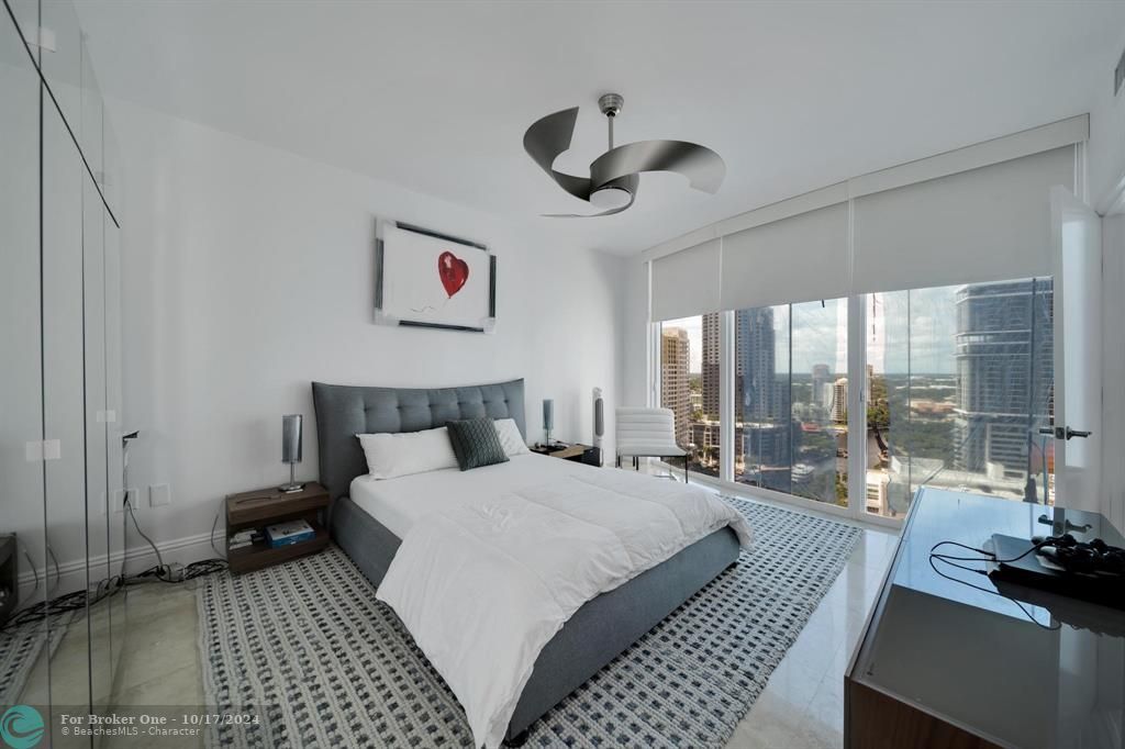 For Sale: $1,375,000 (2 beds, 2 baths, 1522 Square Feet)