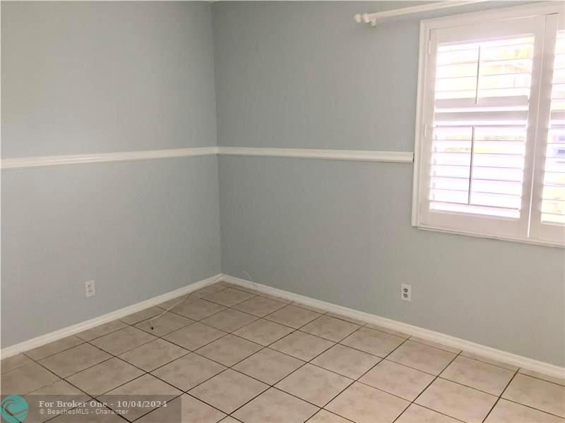 For Rent: $1,750 (2 beds, 2 baths, 800 Square Feet)