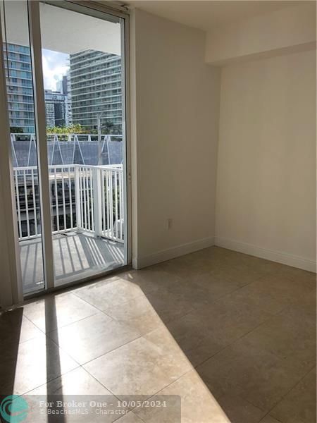 For Rent: $2,325 (1 beds, 1 baths, 616 Square Feet)