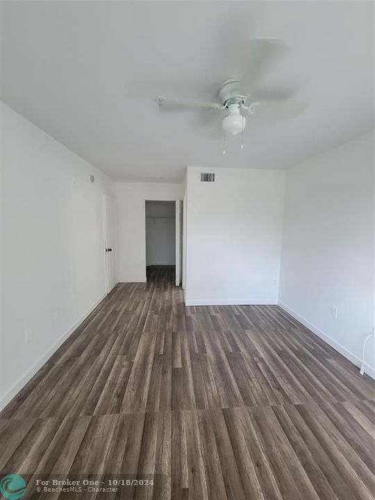 For Rent: $2,600 (3 beds, 2 baths, 1282 Square Feet)