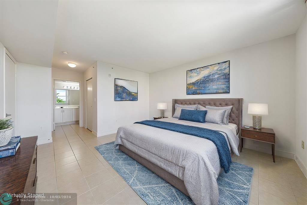 For Sale: $439,900 (2 beds, 2 baths, 1069 Square Feet)