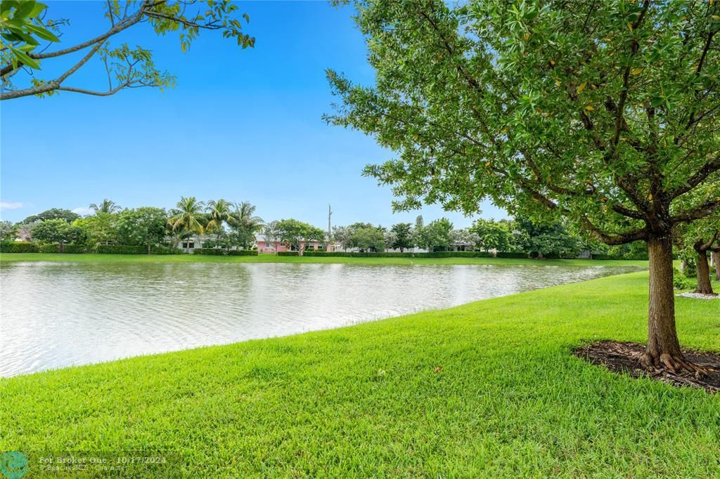 For Sale: $515,000 (3 beds, 2 baths, 1642 Square Feet)