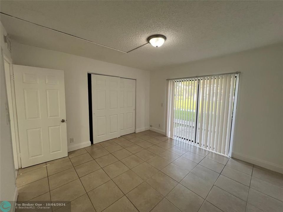 For Rent: $1,750 (2 beds, 1 baths, 753 Square Feet)