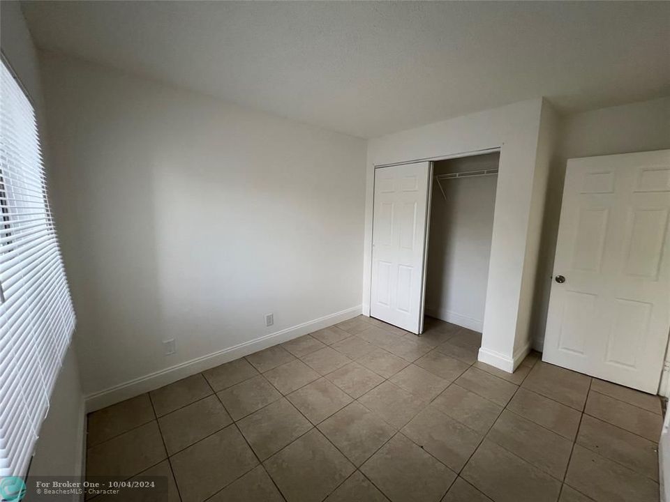 For Rent: $1,750 (2 beds, 1 baths, 753 Square Feet)