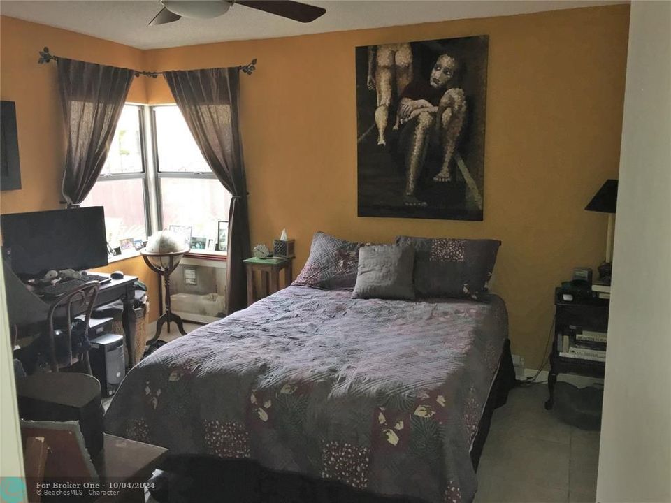 En Venta: $426,500 (2 camas, 1 baños, 998 Pies cuadrados)