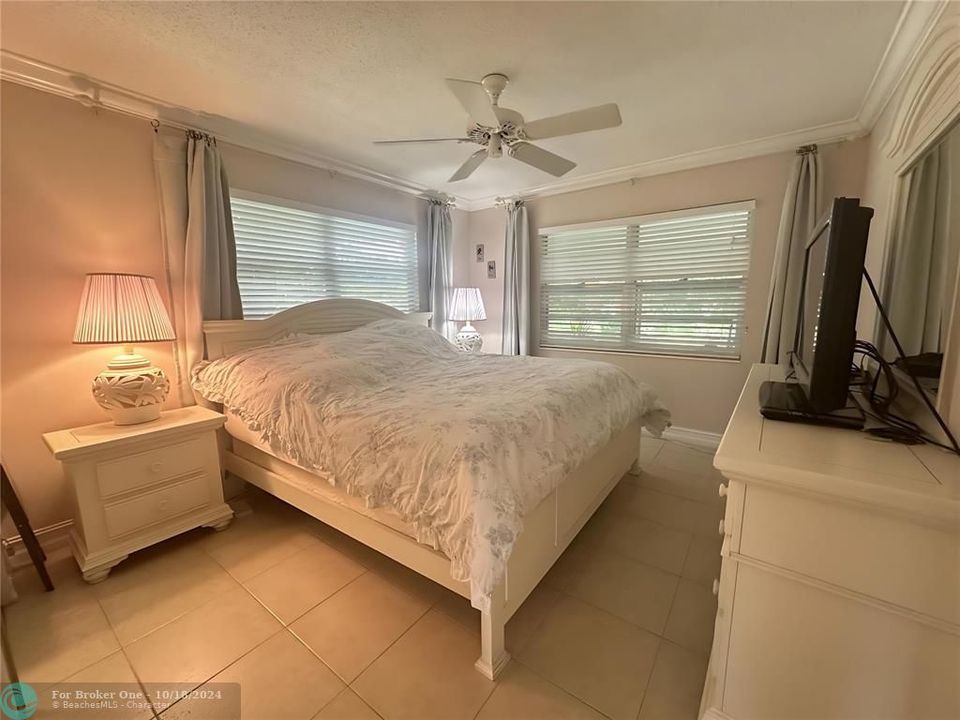 For Rent: $3,000 (2 beds, 1 baths, 828 Square Feet)