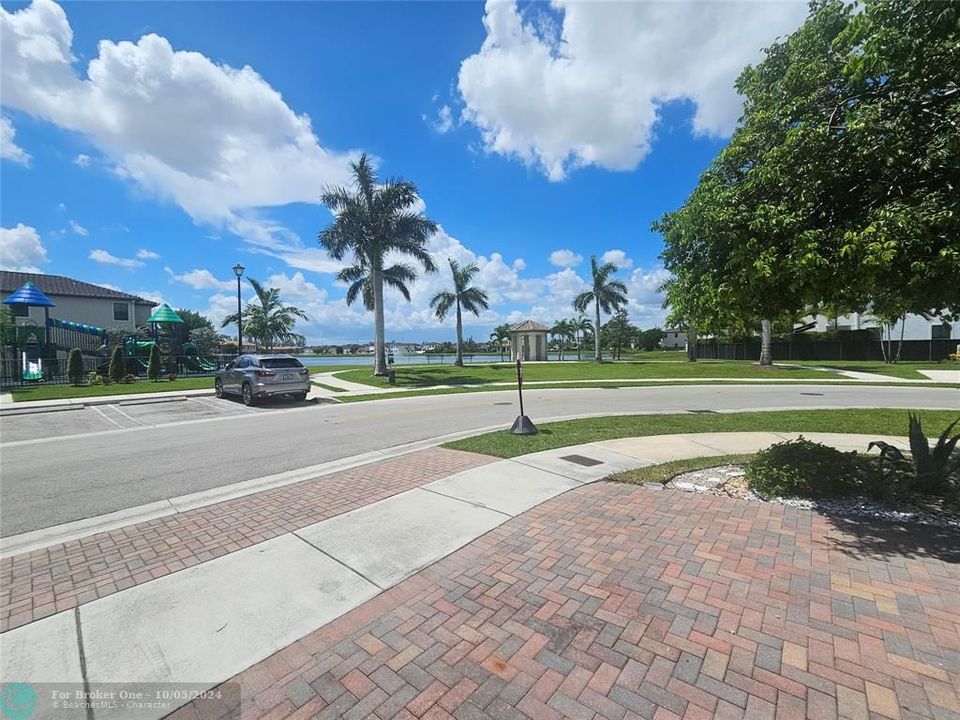 For Sale: $845,000 (3 beds, 2 baths, 2486 Square Feet)