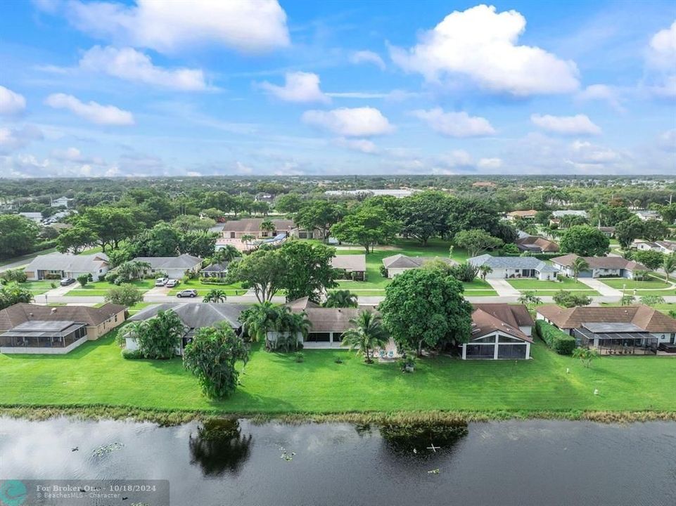 For Sale: $495,000 (2 beds, 2 baths, 1658 Square Feet)