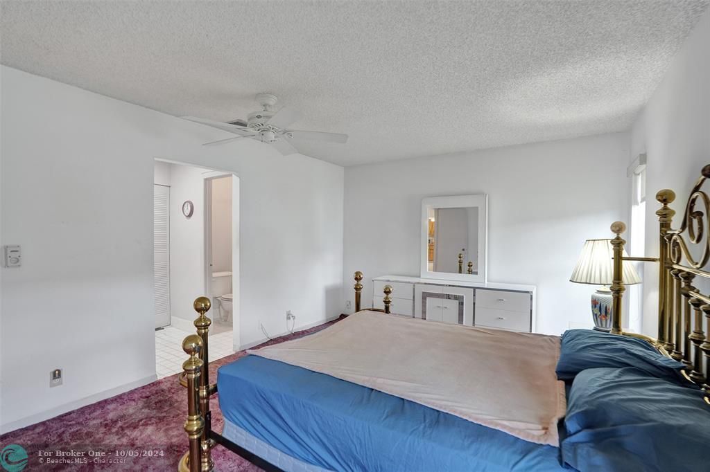 For Sale: $357,500 (2 beds, 2 baths, 1795 Square Feet)