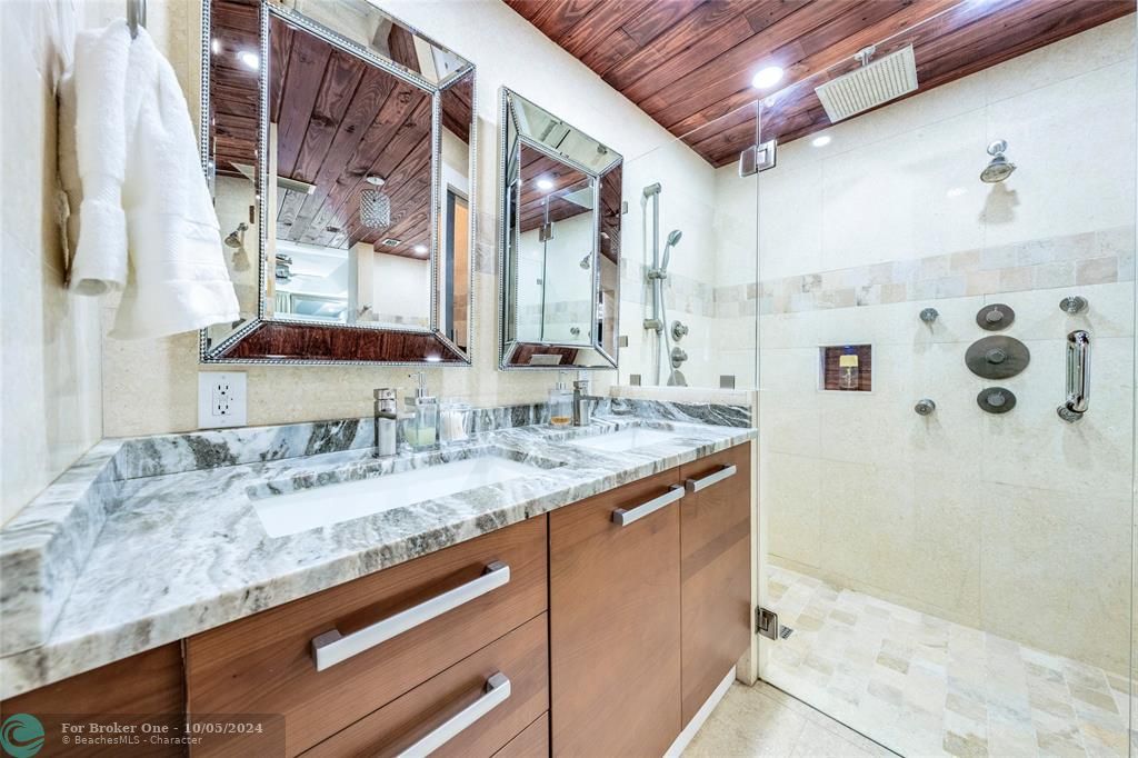 В аренду: $14,950 (4 спален, 3 ванн, 2380 Квадратных фут)