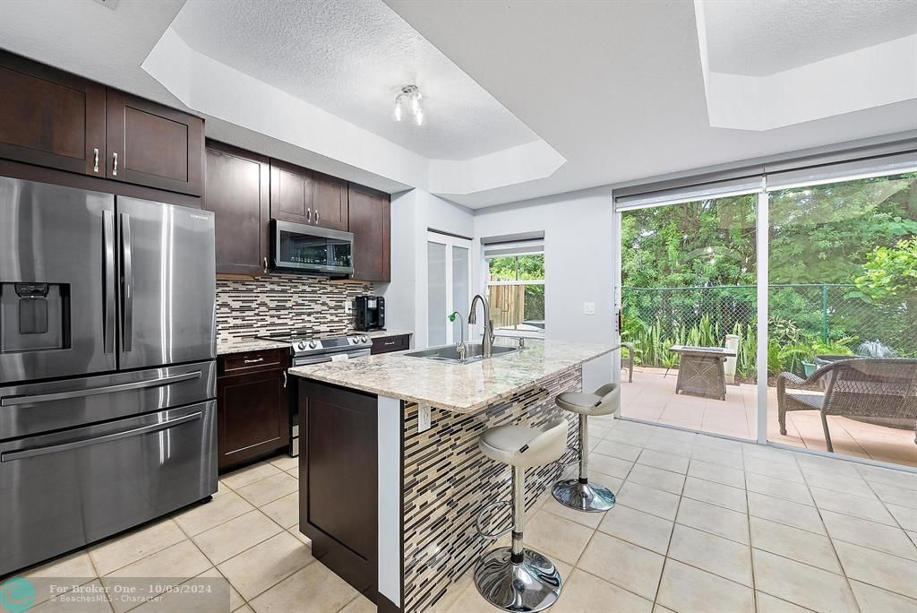 For Sale: $439,000 (3 beds, 2 baths, 1615 Square Feet)