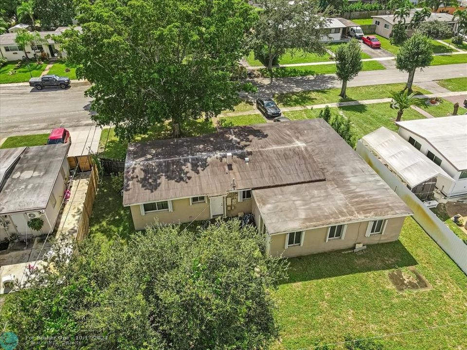 For Sale: $590,000 (4 beds, 2 baths, 1798 Square Feet)