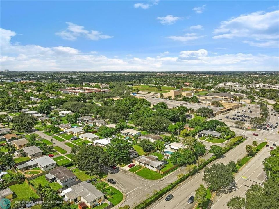 For Sale: $590,000 (4 beds, 2 baths, 1798 Square Feet)