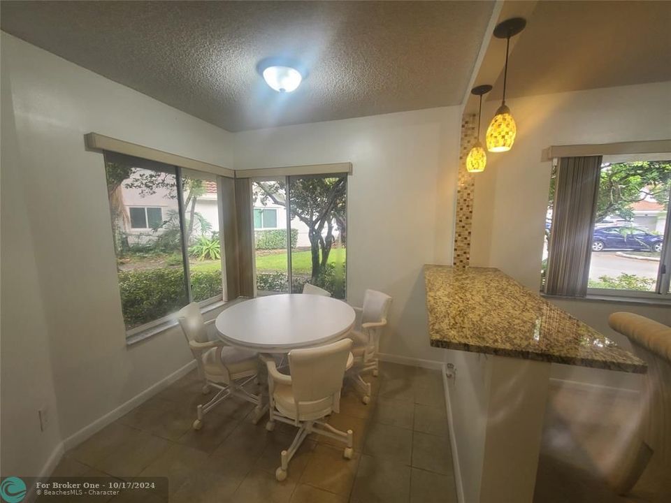 For Sale: $369,900 (3 beds, 2 baths, 1504 Square Feet)