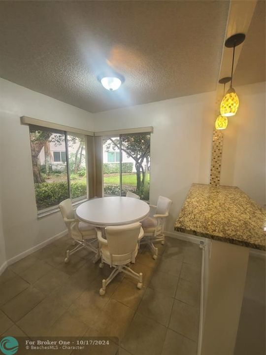 For Sale: $369,900 (3 beds, 2 baths, 1504 Square Feet)