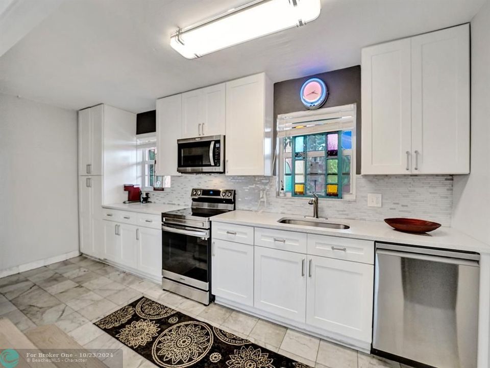 Active With Contract: $287,000 (4 beds, 3 baths, 1920 Square Feet)