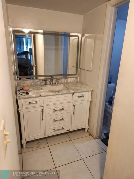 For Rent: $2,000 (2 beds, 2 baths, 1250 Square Feet)