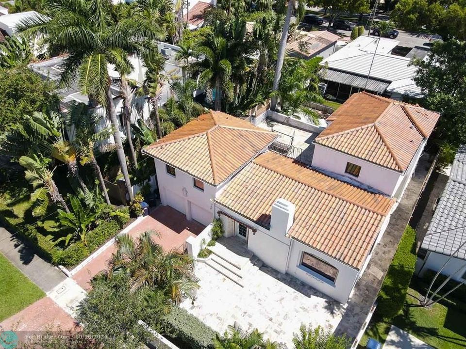 En Venta: $3,950,000 (4 camas, 4 baños, 2621 Pies cuadrados)