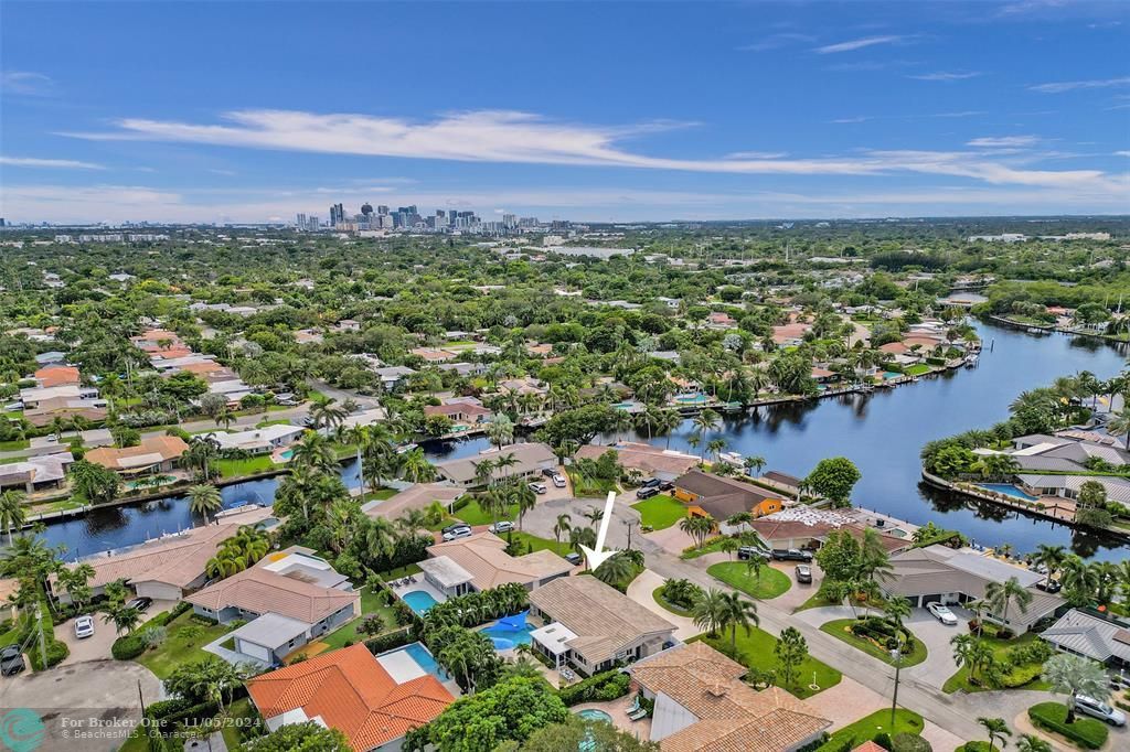 Active With Contract: $1,150,000 (3 beds, 2 baths, 1419 Square Feet)