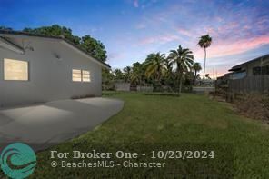 For Sale: $1,250,000 (3 beds, 2 baths, 1519 Square Feet)