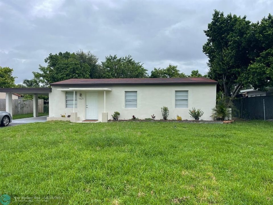 For Sale: $509,000 (3 beds, 2 baths, 1204 Square Feet)