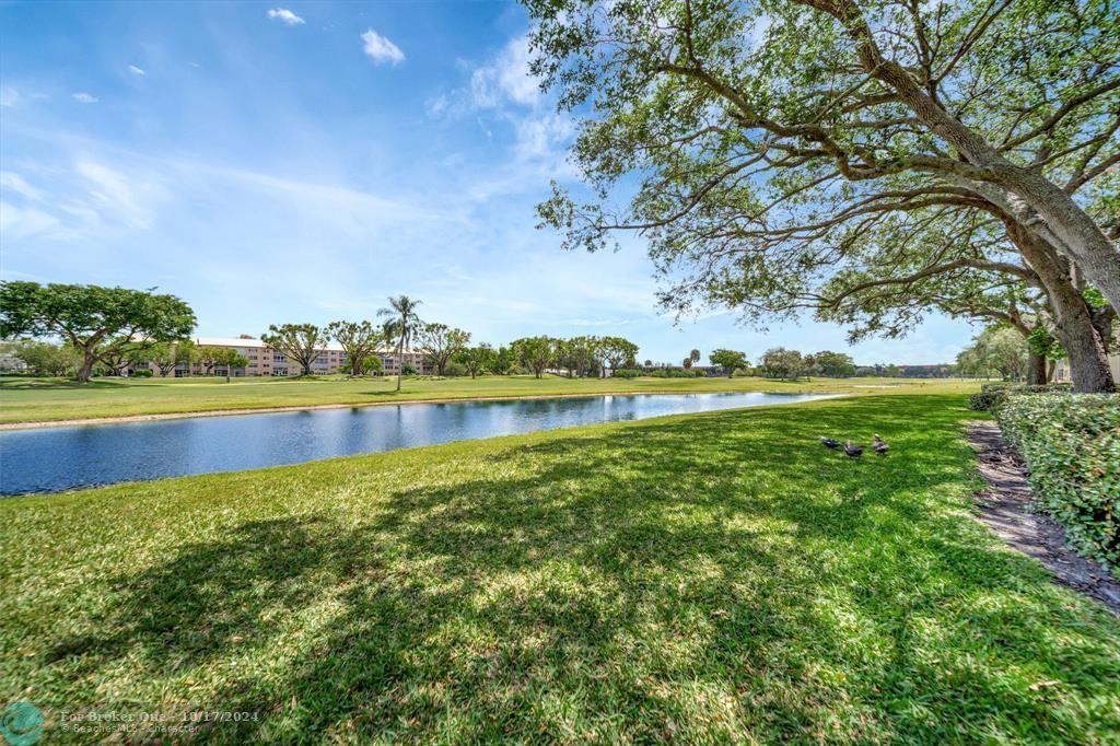 For Sale: $210,000 (2 beds, 2 baths, 1192 Square Feet)