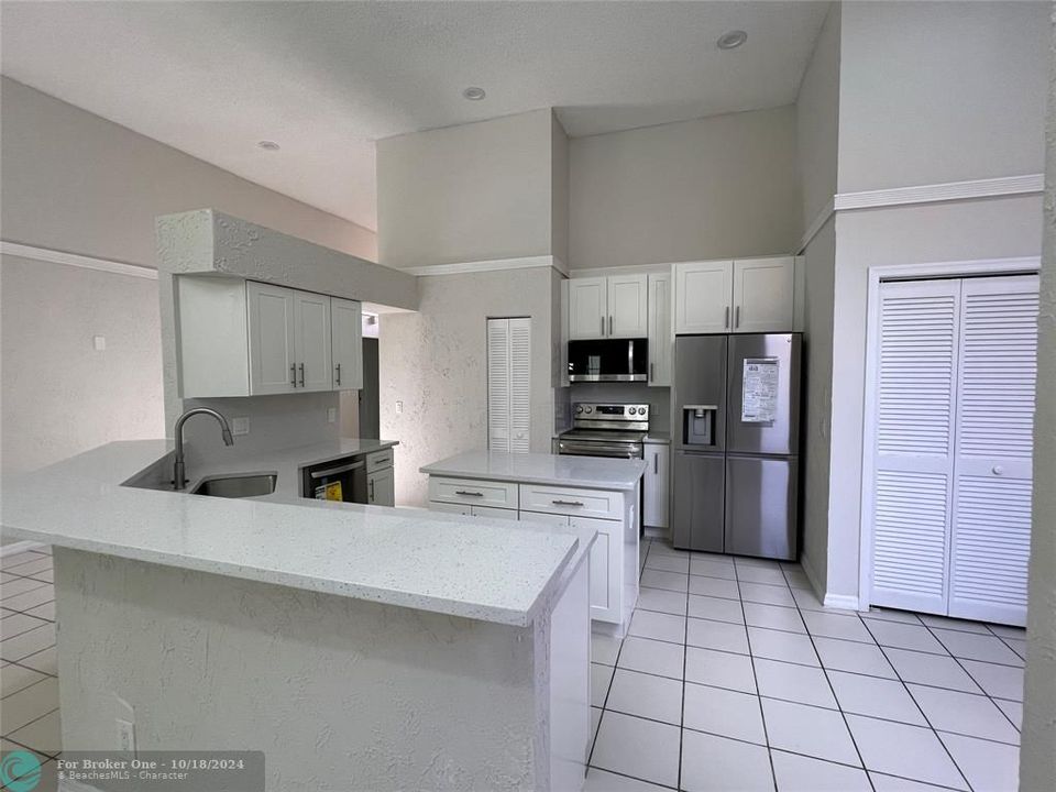 For Rent: $5,750 (3 beds, 2 baths, 2204 Square Feet)