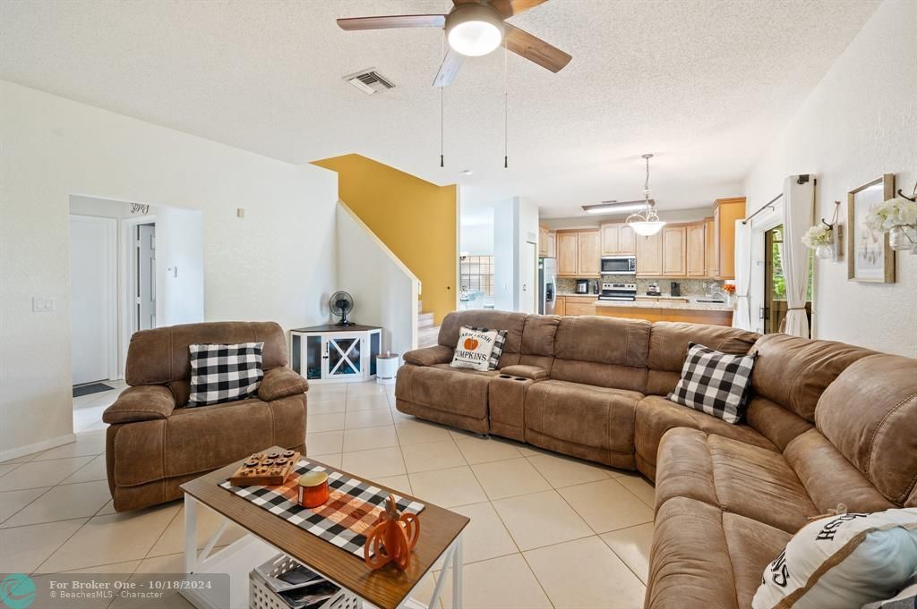 For Sale: $634,900 (4 beds, 2 baths, 2390 Square Feet)