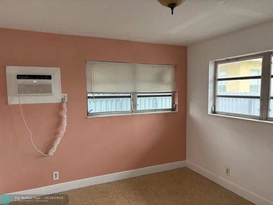 For Rent: $1,500 (1 beds, 0 baths, 0 Square Feet)