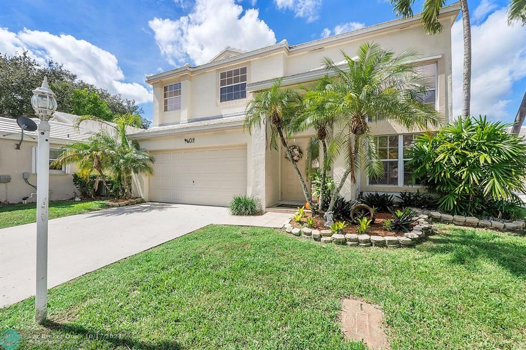 For Sale: $620,000 (4 beds, 2 baths, 1956 Square Feet)