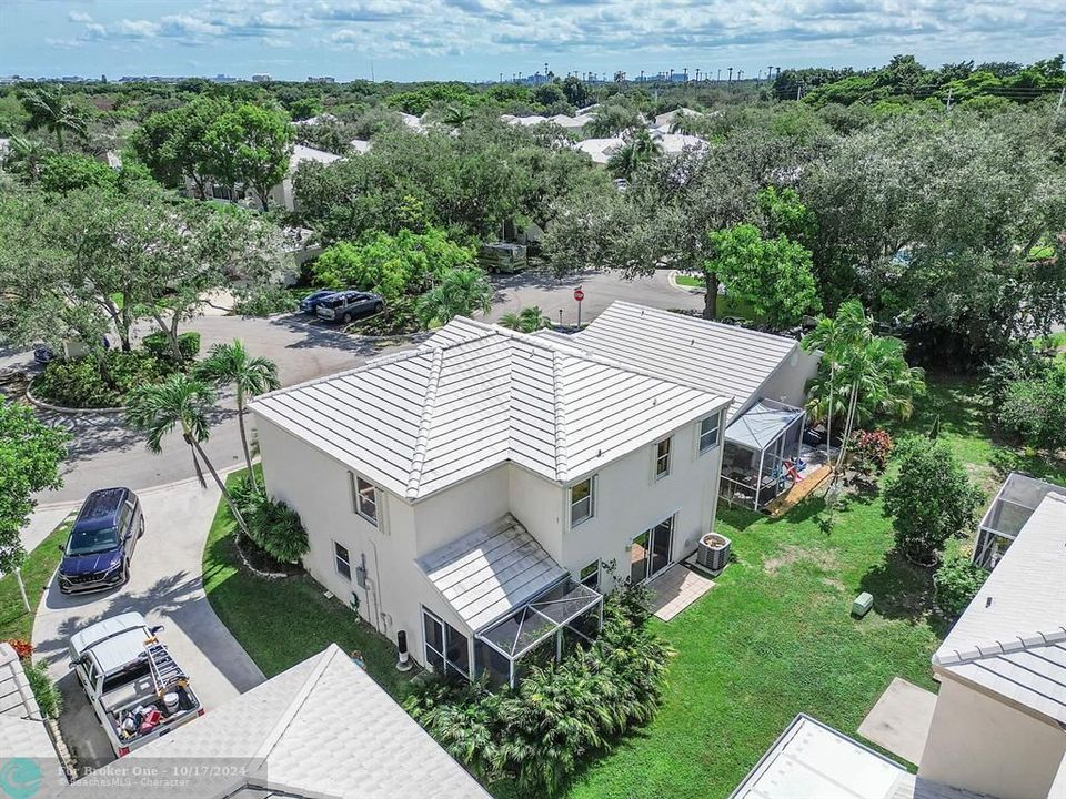 For Sale: $620,000 (4 beds, 2 baths, 1956 Square Feet)