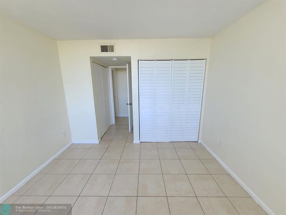 For Rent: $2,000 (2 beds, 2 baths, 1175 Square Feet)