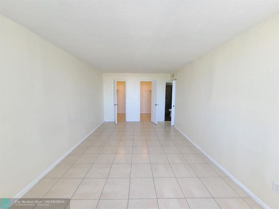 For Rent: $2,000 (2 beds, 2 baths, 1175 Square Feet)