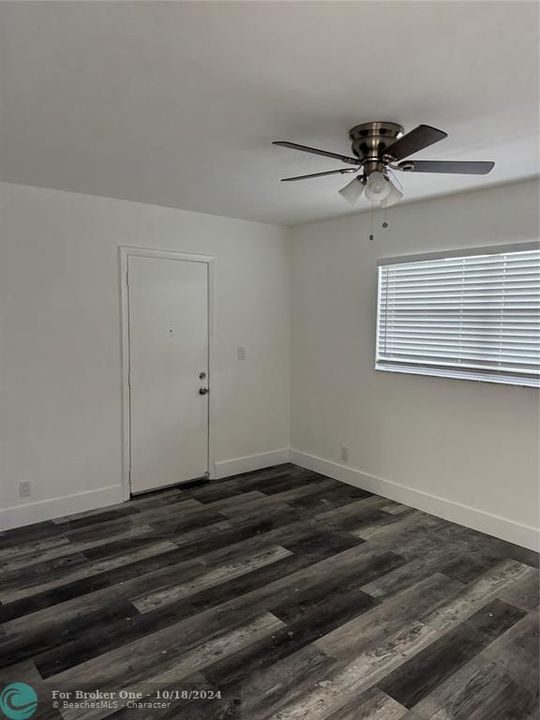 For Rent: $2,695 (3 beds, 2 baths, 1405 Square Feet)