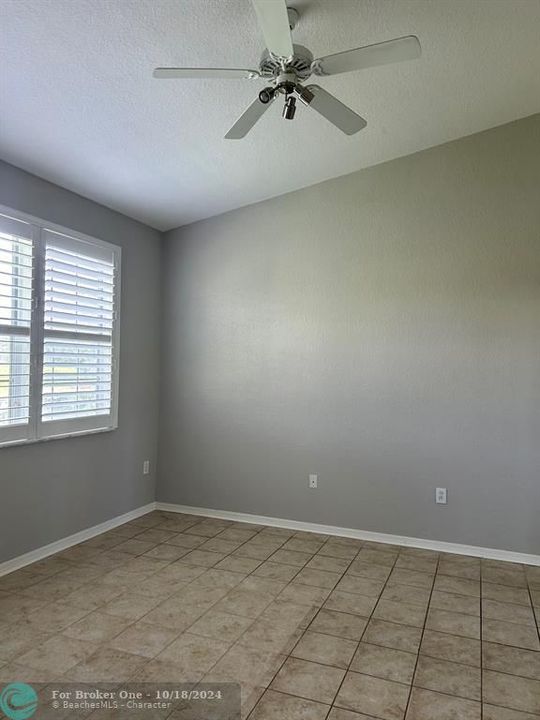 For Rent: $3,000 (2 beds, 2 baths, 1320 Square Feet)