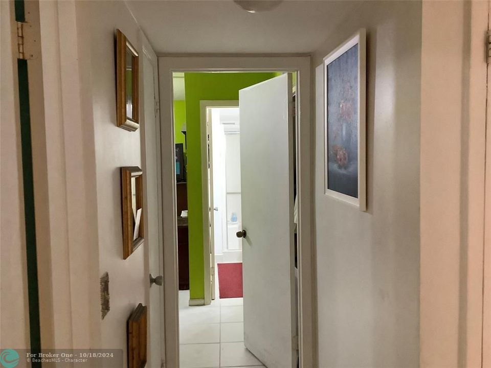 En Venta: $142,000 (2 camas, 2 baños, 982 Pies cuadrados)