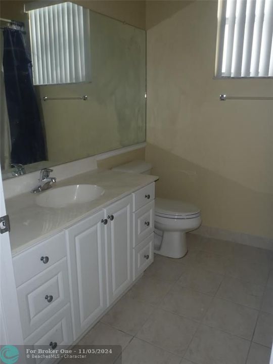 For Rent: $2,850 (3 beds, 2 baths, 1183 Square Feet)