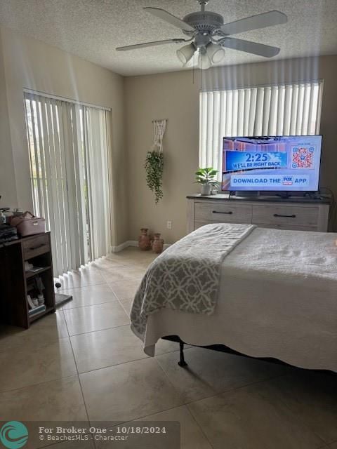 For Rent: $2,300 (2 beds, 2 baths, 1124 Square Feet)