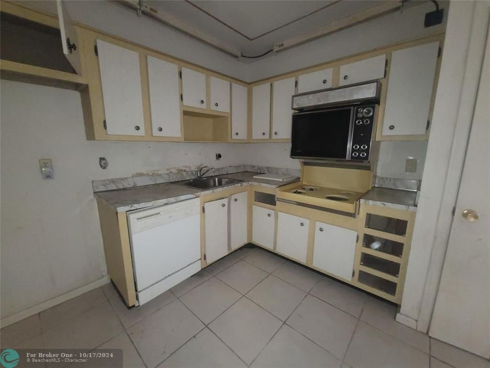 En Venta: $69,900 (1 camas, 1 baños, 959 Pies cuadrados)