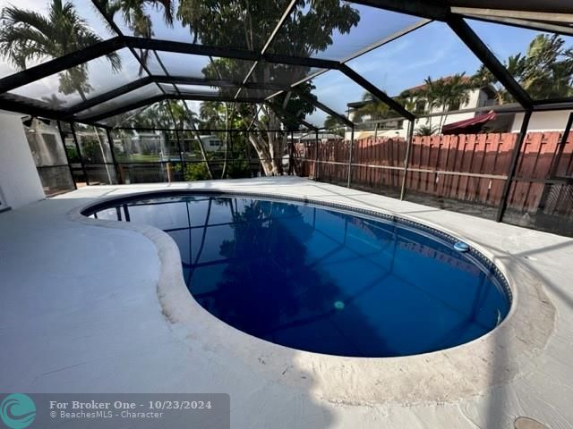 For Sale: $1,125,000 (4 beds, 3 baths, 2094 Square Feet)