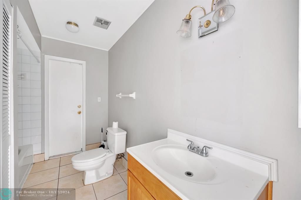 For Sale: $565,900 (3 beds, 2 baths, 1820 Square Feet)