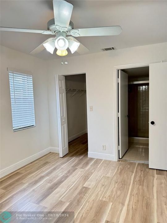 For Rent: $2,300 (2 beds, 2 baths, 800 Square Feet)