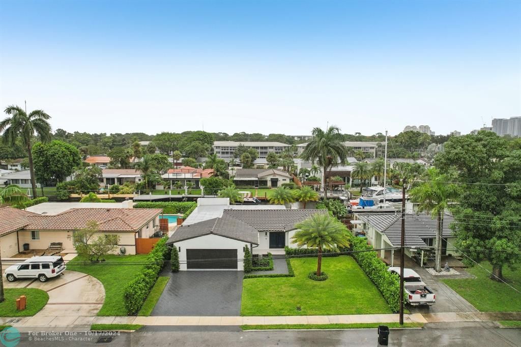 For Sale: $1,525,000 (3 beds, 2 baths, 1768 Square Feet)