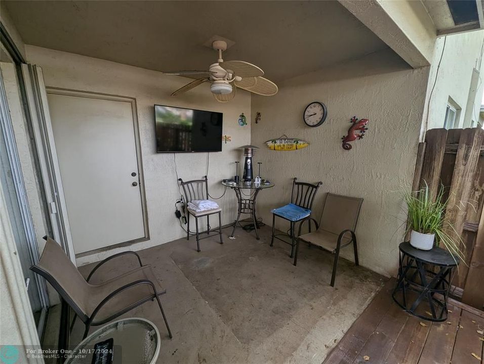 For Sale: $469,900 (3 beds, 2 baths, 1496 Square Feet)