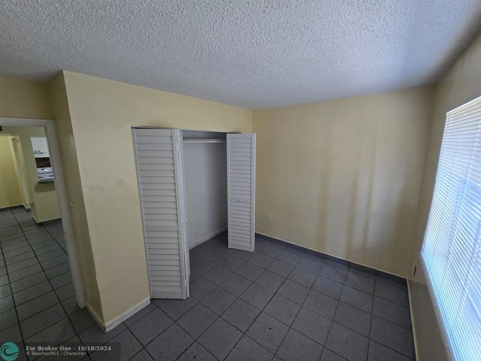 For Rent: $1,800 (2 beds, 1 baths, 0 Square Feet)