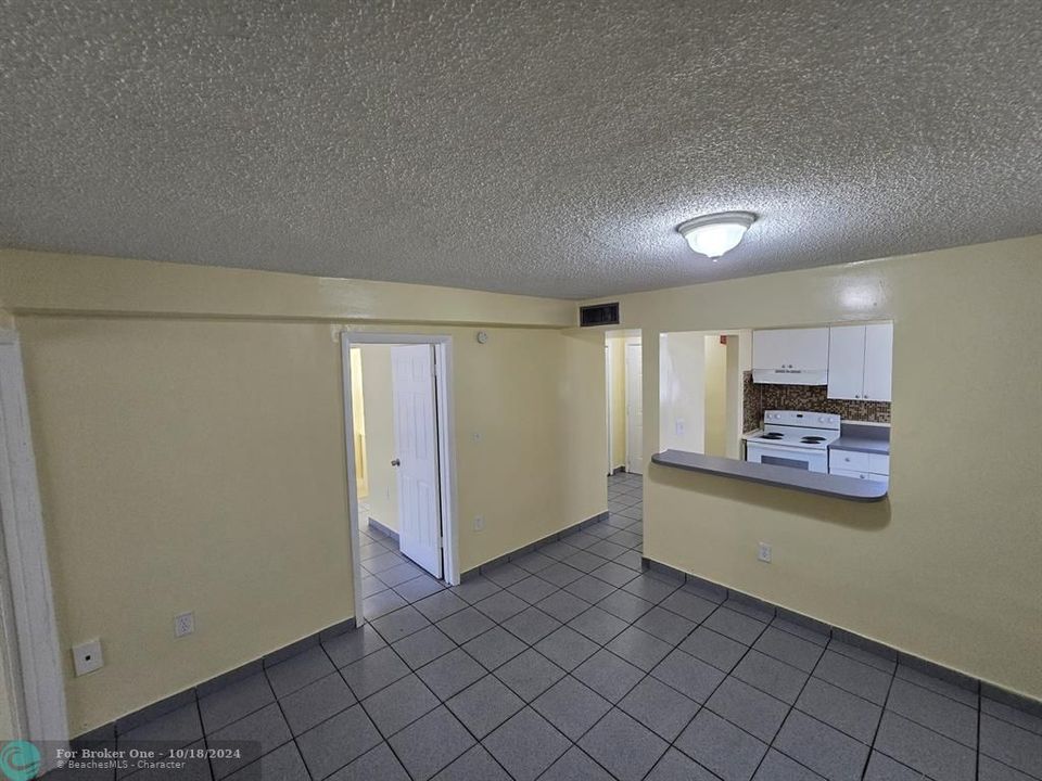 For Rent: $1,800 (2 beds, 1 baths, 0 Square Feet)