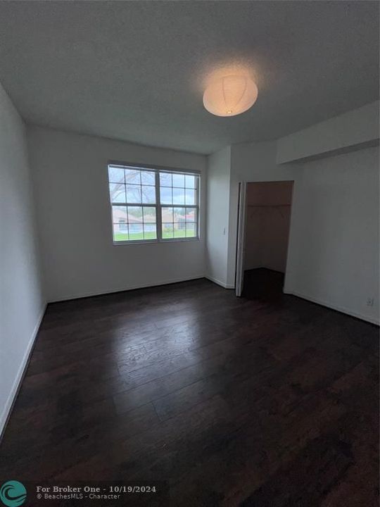 For Rent: $2,600 (2 beds, 2 baths, 1131 Square Feet)