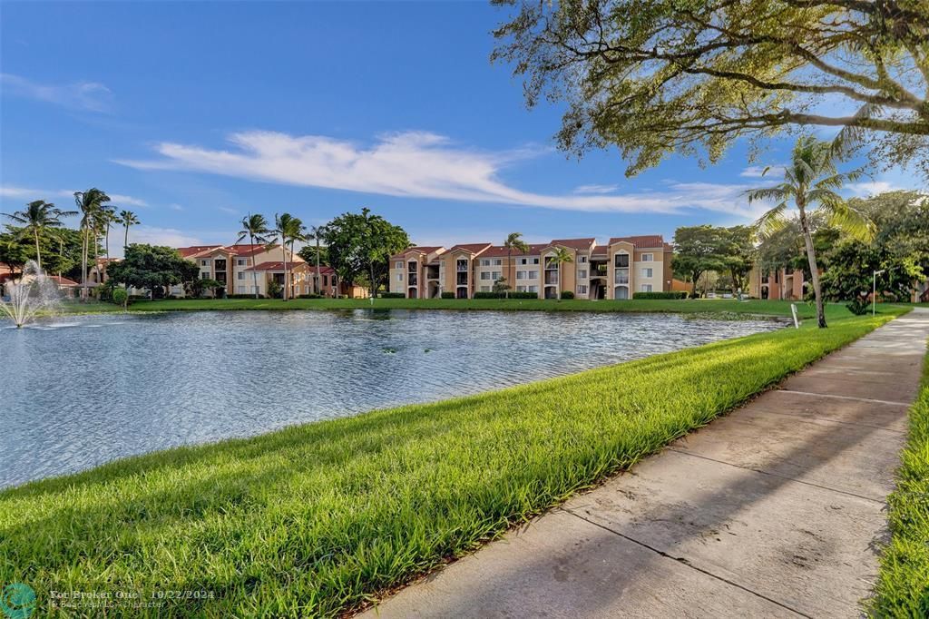 For Sale: $320,000 (3 beds, 2 baths, 1125 Square Feet)